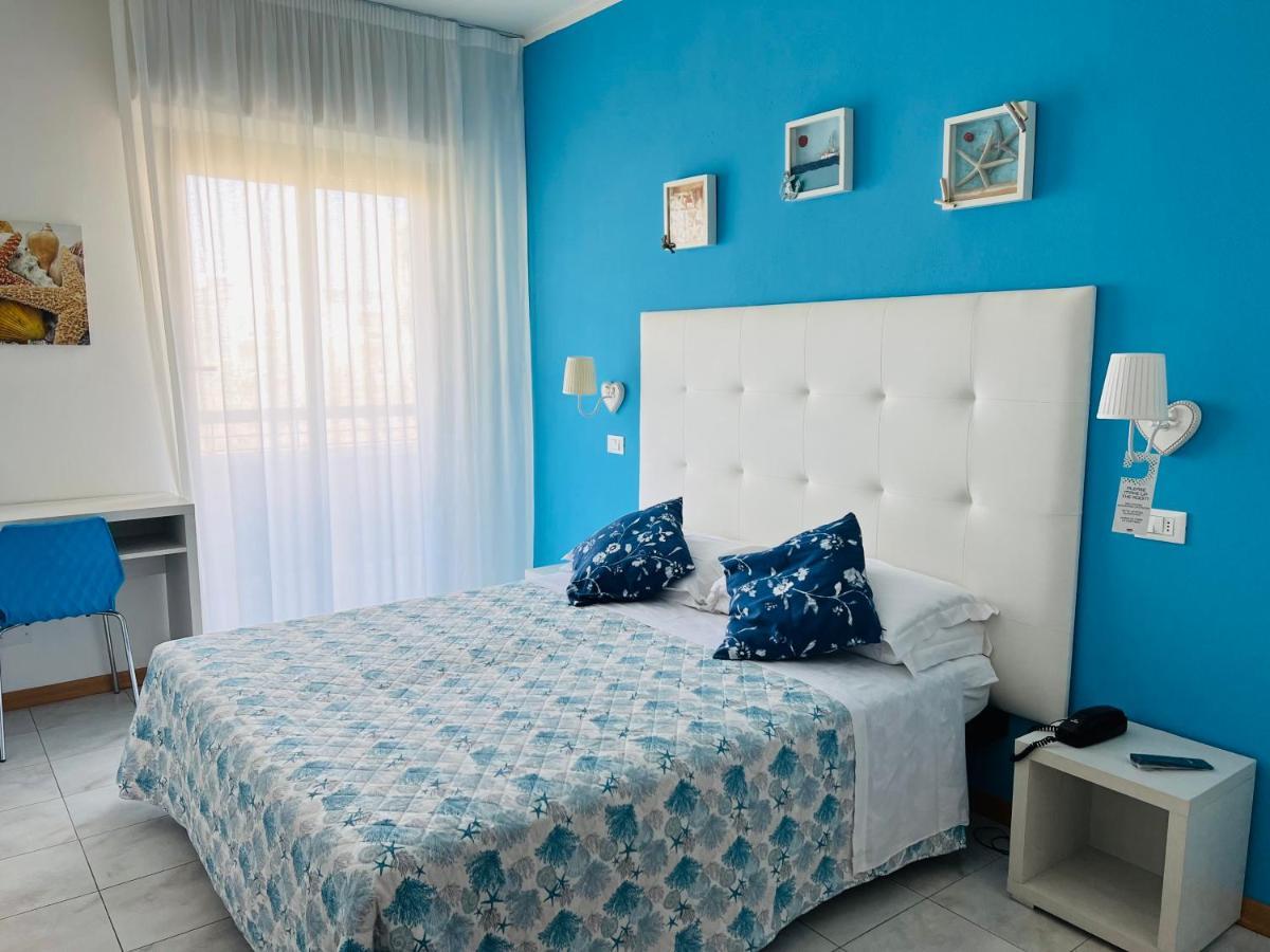 Hotel Betty Ρίμινι Εξωτερικό φωτογραφία