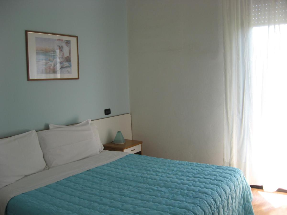 Hotel Betty Ρίμινι Εξωτερικό φωτογραφία