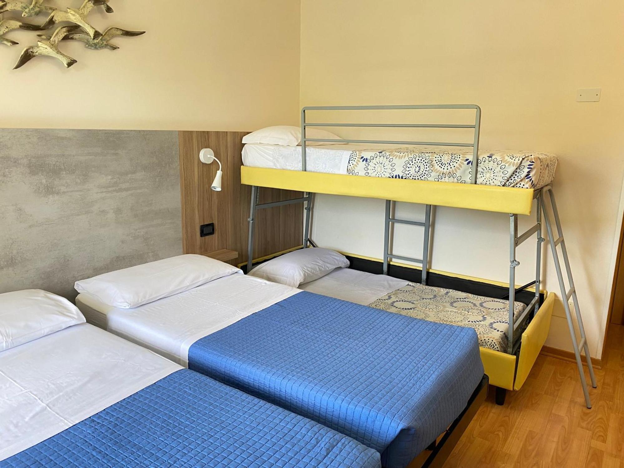 Hotel Betty Ρίμινι Εξωτερικό φωτογραφία