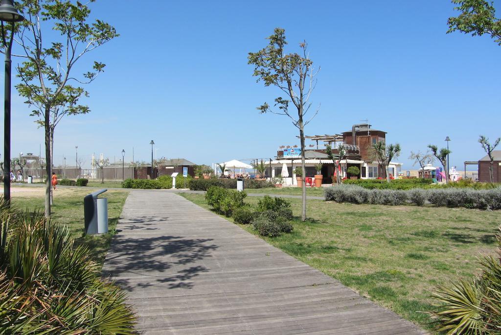 Hotel Betty Ρίμινι Εξωτερικό φωτογραφία